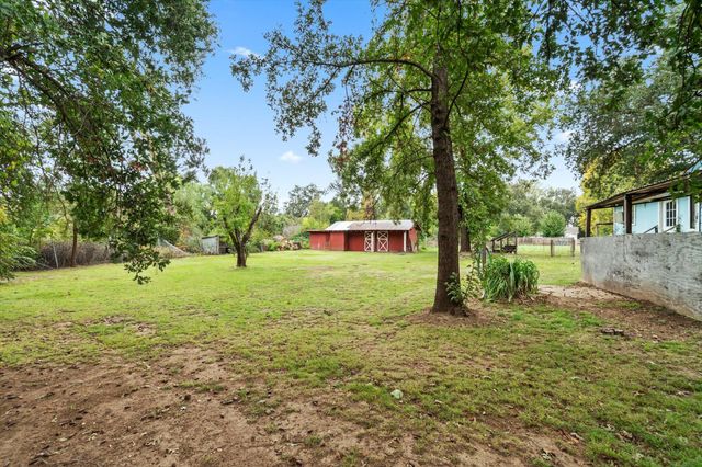 21941 Reading Drive, Anderson, CA 96007