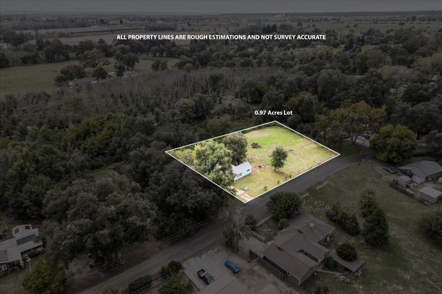 21941 Reading Drive, Anderson, CA 96007