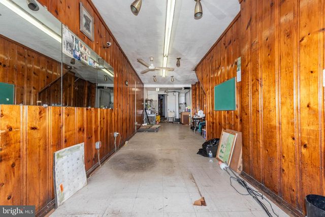 212 W SARATOGA ST, Baltimore, MD 21201