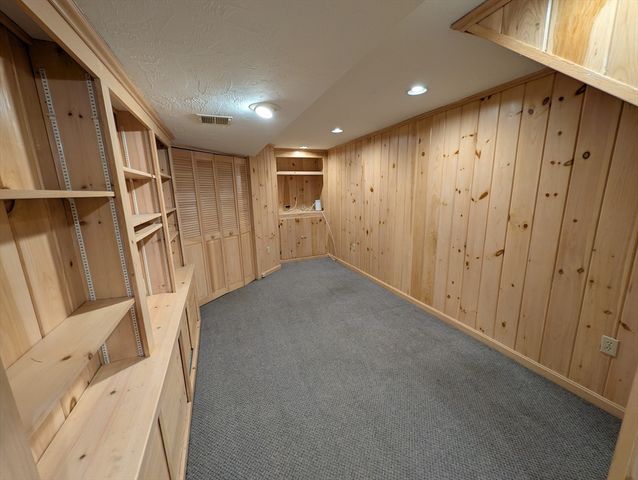 233 Meeting House Path 233, Ashland, MA 01721