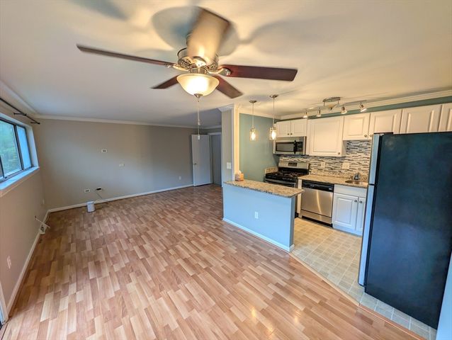 233 Meeting House Path 233, Ashland, MA 01721