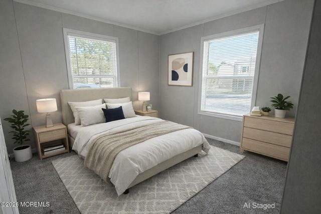 8 John Street, Hazlet, NJ 07734