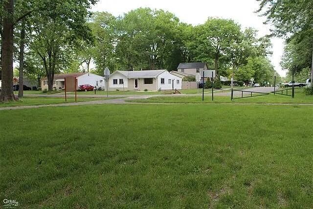 655 Robinwood Drive, City Of Troy, MI 48083