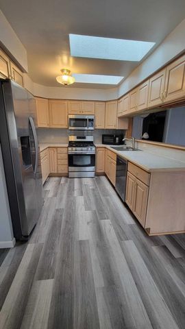 655 Robinwood Drive, City Of Troy, MI 48083