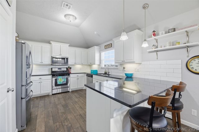 13505 N 130th East Avenue, Collinsville, OK 74021