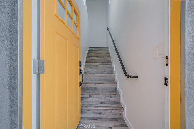 1348 W 41st Place, Los Angeles, CA 90037