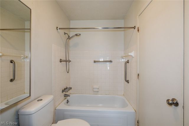 7972 Colonial Drive 89C, Mentor, OH 44060