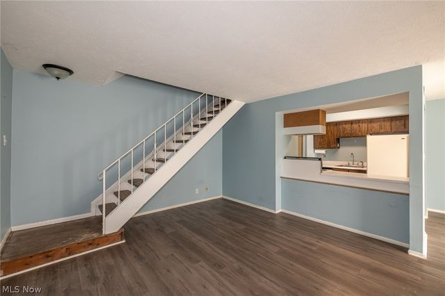 7972 Colonial Drive 89C, Mentor, OH 44060