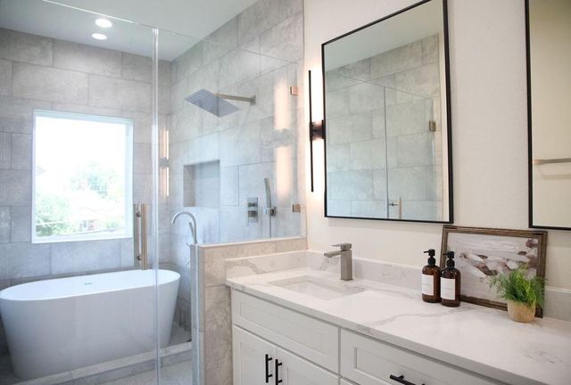 7134 Saint Augustine Street, Houston, TX 77021