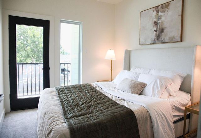 7134 Saint Augustine Street, Houston, TX 77021