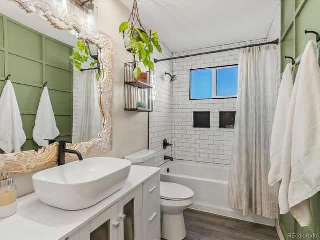 17083 E Wagon Trail Pkwy, Aurora, CO 80015