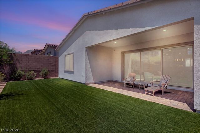 11605 Falcon Gorge Avenue, Las Vegas, NV 89138