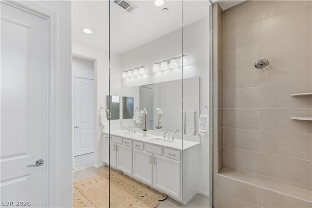 11605 Falcon Gorge Avenue, Las Vegas, NV 89138