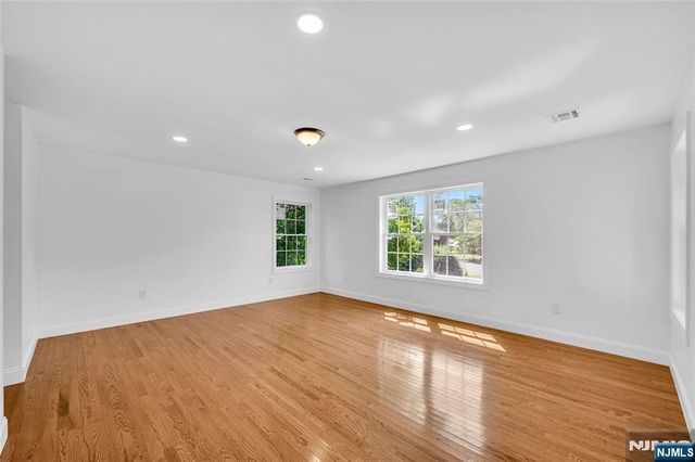210 Corliss Avenue, Phillipsburg, NJ 08865