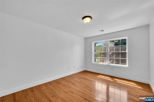 210 Corliss Avenue, Phillipsburg, NJ 08865