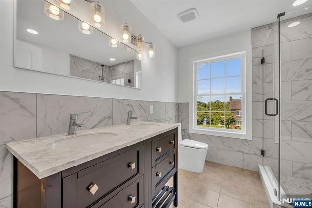 210 Corliss Avenue, Phillipsburg, NJ 08865