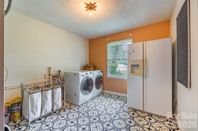 211 Shuffler Road, Morganton, NC 28655