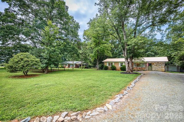 211 Shuffler Road, Morganton, NC 28655