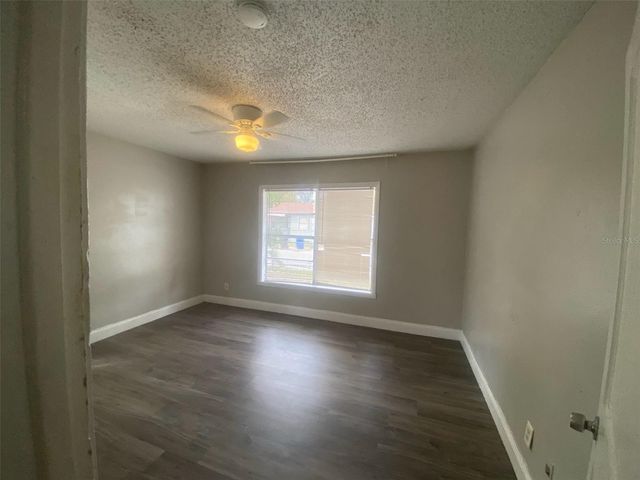 1400 21ST STREET S, St Petersburg, FL 33712