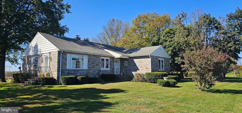 401 LIMESTONE RD, Oxford, PA 19363