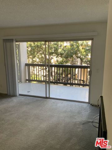 4207 Raintree Circle, Culver City, CA 90230