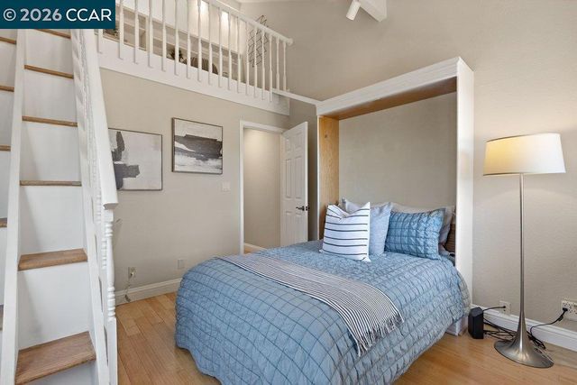 1803 Lamplight Ct, Walnut Creek, CA 94597