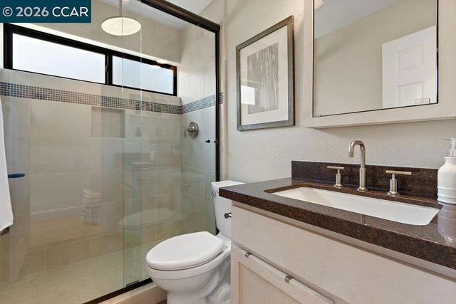 1803 Lamplight Ct, Walnut Creek, CA 94597