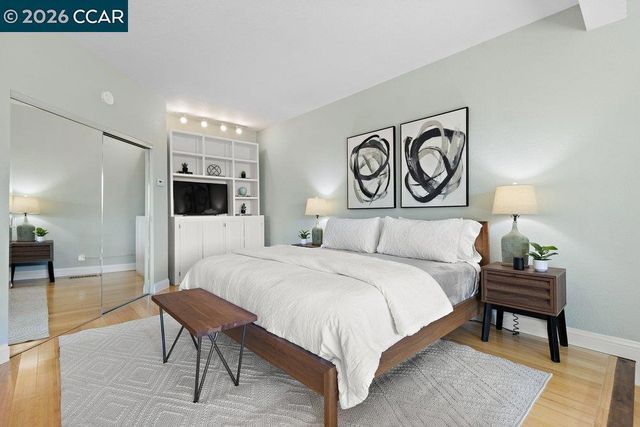 1803 Lamplight Ct, Walnut Creek, CA 94597