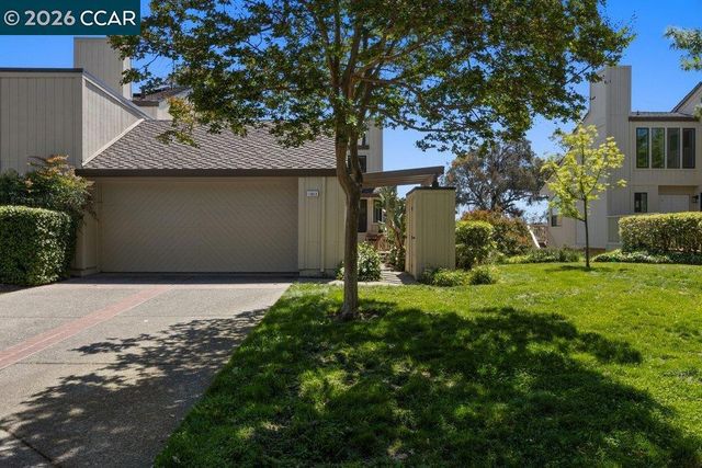 1803 Lamplight Ct, Walnut Creek, CA 94597