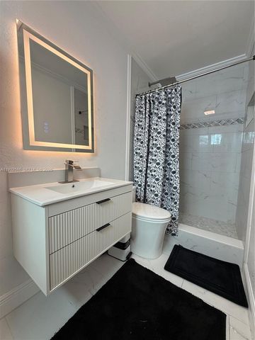 2706 Montego Dr, Miramar, FL 33023