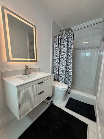 2706 Montego Dr, Miramar, FL 33023