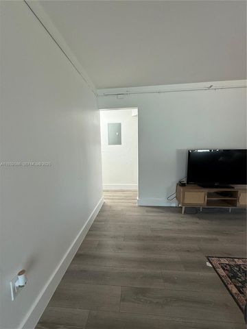 2706 Montego Dr, Miramar, FL 33023