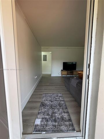 2706 Montego Dr, Miramar, FL 33023