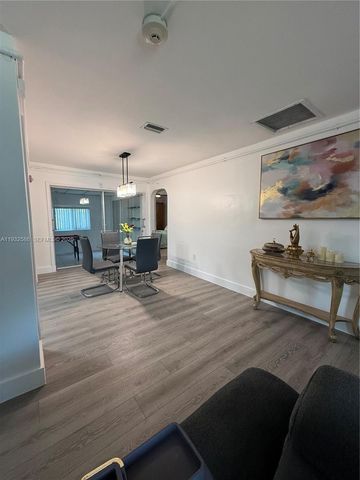 2706 Montego Dr, Miramar, FL 33023