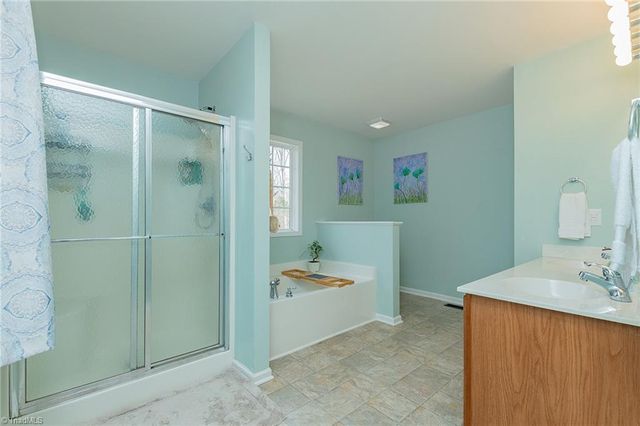 441 Carriage Lane, Linwood, NC 27299