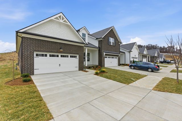 455 Buckwood Avenue, W, Thompsons Station, TN 37179