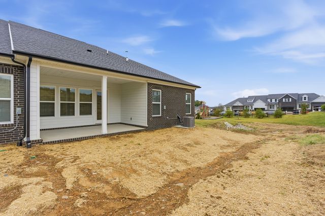 455 Buckwood Avenue, W, Thompsons Station, TN 37179