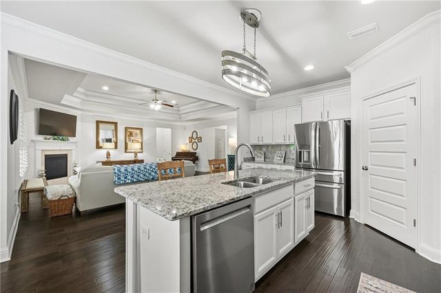 4229 Grove Street, Gulf Shores, AL 36542