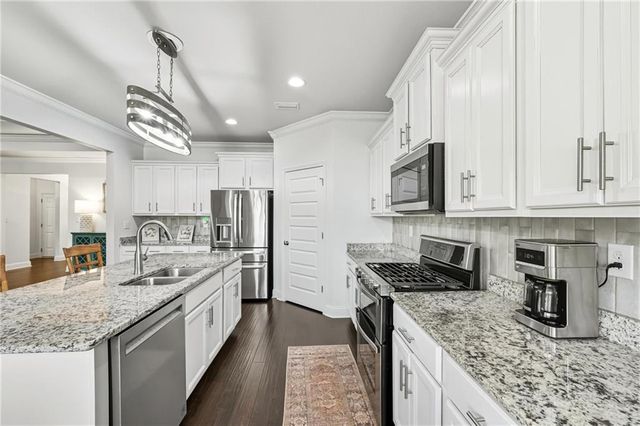 4229 Grove Street, Gulf Shores, AL 36542