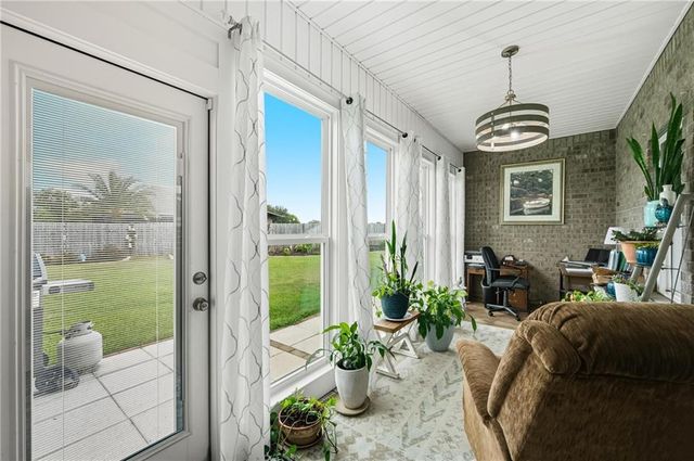 4229 Grove Street, Gulf Shores, AL 36542