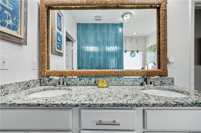 4229 Grove Street, Gulf Shores, AL 36542