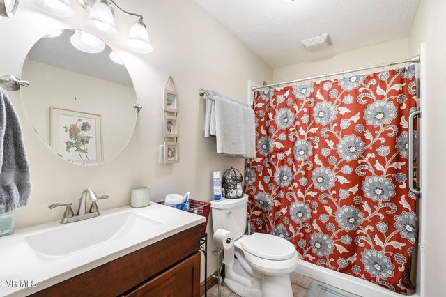 21055 Campground Road, Bristol, VA 24202