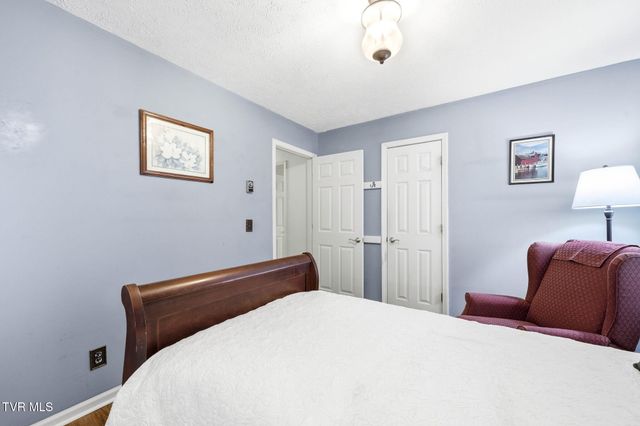 21055 Campground Road, Bristol, VA 24202