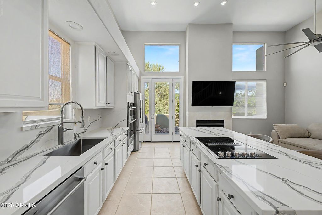 28990 N WHITE FEATHER Lane 158, Scottsdale, AZ 85262 — photo 4