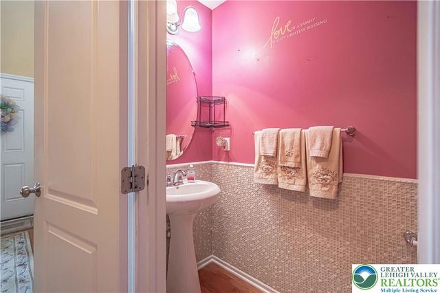 2225 South Dauphin Street, Salisbury Twp, PA 18103