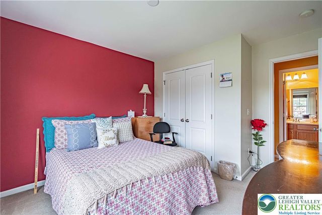 2225 South Dauphin Street, Salisbury Twp, PA 18103