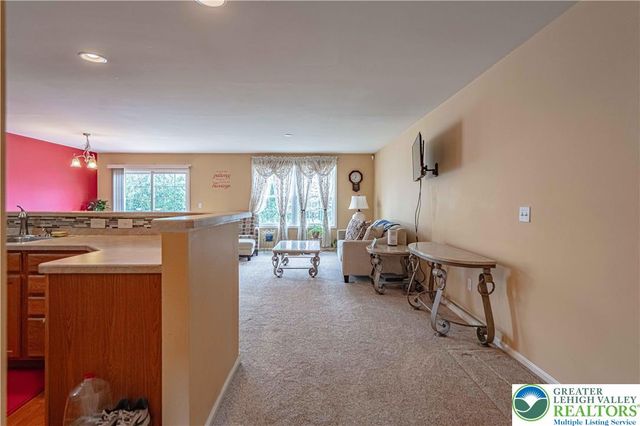 2225 South Dauphin Street, Salisbury Twp, PA 18103