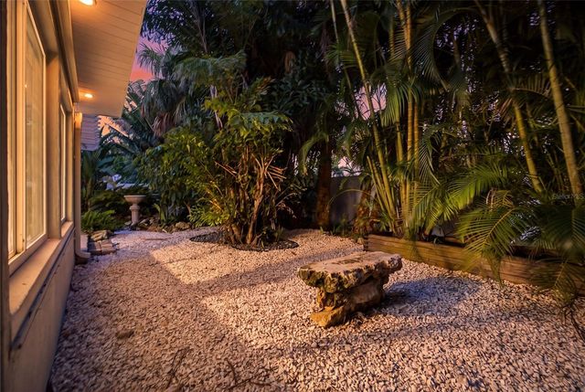 15814 3RD STREET E, Redington Beach, FL 33708