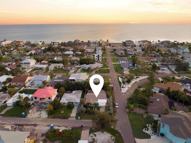 15814 3RD STREET E, Redington Beach, FL 33708