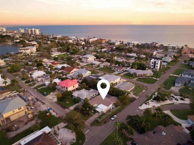 15814 3RD STREET E, Redington Beach, FL 33708